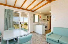 Peterborough Caravan Park - Accommodation Melbourne 10