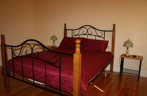 Rivergum Retreat - Melbourne 4u 5