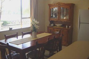 Riverfront Retreat - Accommodation Melbourne 2