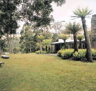 Tullah Lakeside Lodge - Melbourne 4u