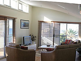 Paradise House - Melbourne 4u 0