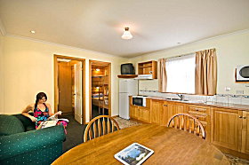 Leisureville Caravan Park - Accommodation Melbourne 0
