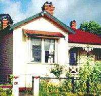 Duck House - The - Accommodation Melbourne