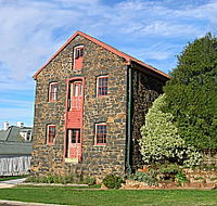 Bluestone Grain Store BB - Melbourne 4u