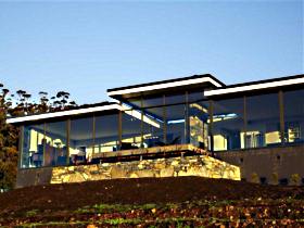 Dragonfly Lodge - Accommodation Melbourne 0