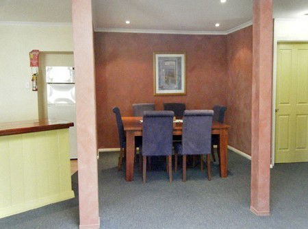 Strahan Holiday Retreat - Melbourne 4u 1