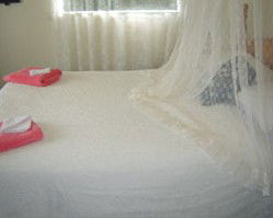 Leafmoor Cottage - Accommodation Melbourne 2