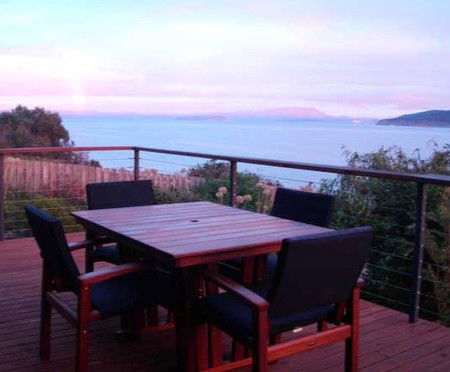 Larus Waterfront Cottage - Melbourne 4u 2