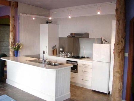 Larus Waterfront Cottage - Melbourne 4u 4