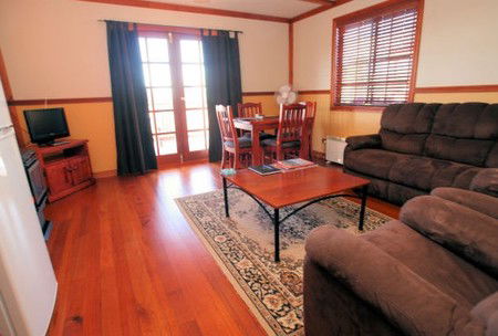 Tiers Cottages - Melbourne 4u 4
