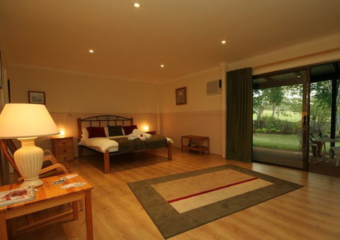 Lagoon Pocket Bed And Breakfast - Accommodation Melbourne 1