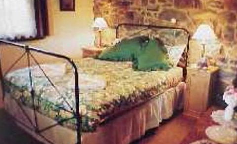 Nuggetty Cottage - Accommodation Melbourne 2