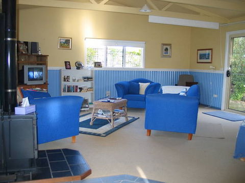 The Lodge - Far Meadow - Accommodation Melbourne 3
