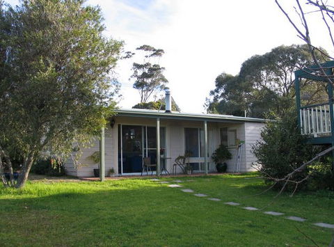 The Lodge - Far Meadow - Accommodation Melbourne 5