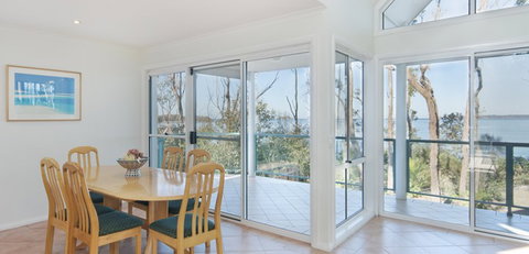 Lochani On The Bay - Accommodation Melbourne 1