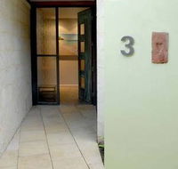 By the Beach B and B Holiday Apartments - Accommodation Melbourne