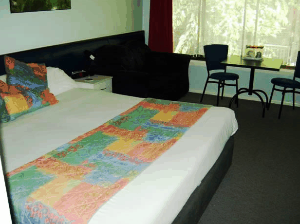 Poinciana Motel - Accommodation Melbourne