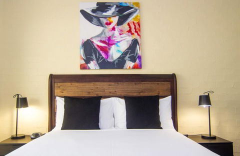 Crescent Motel - Accommodation Melbourne 1
