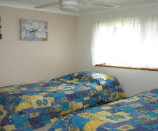 Aunty Mels Dog Friendly Holiday Cottage - Melbourne 4u 2