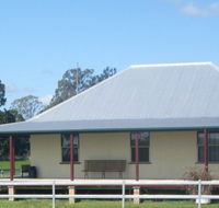 McLennans Lane River Retreat - Melbourne 4u