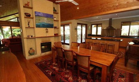 Abbies Beach House - Accommodation Melbourne 4