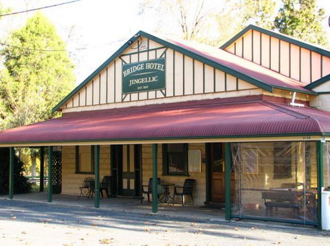 Bridge Hotel At Jingellic - Accommodation Melbourne 0