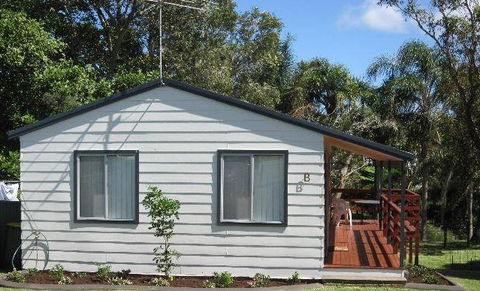 Beach House Fingal Bay - Accommodation Melbourne 0