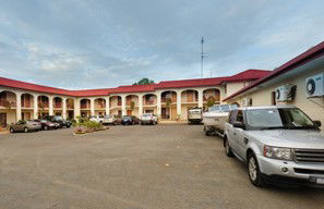 Club Motor Inn Narrandera - Accommodation Melbourne 0