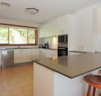 Baileys Gerringong - Melbourne 4u