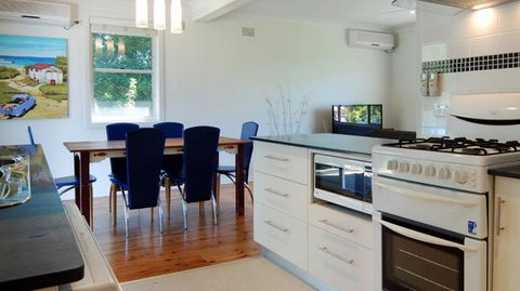 Beach Kharma Cottage - Accommodation Melbourne 1