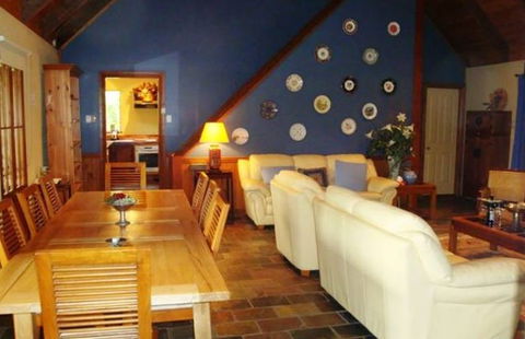 Bonn Abbey - Accommodation Melbourne 3
