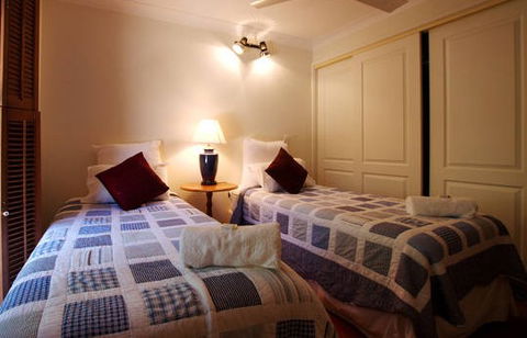 Cicada Country House - Accommodation Melbourne 2