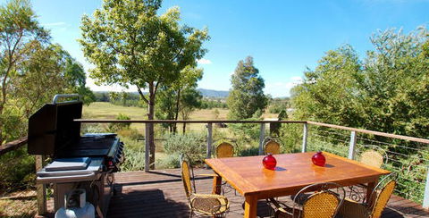 Cicada Country House - Accommodation Melbourne 5