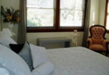 Avarest Cottage - Melbourne 4u 0