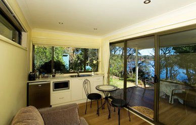 Blue Mountains Lakeside Bed And Breakfast - Accommodation Melbourne 3