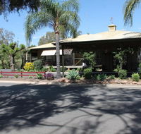 Lake Forbes Motel - Melbourne 4u