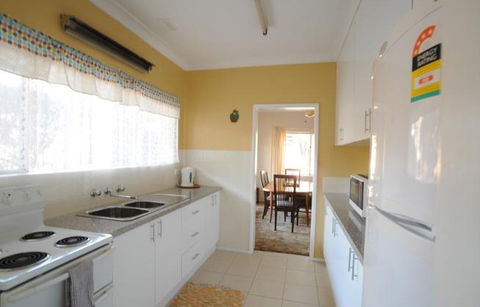 Amber Court Coonabarabran - Melbourne 4u 2
