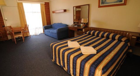 Amber Court Coonabarabran - Melbourne 4u 3