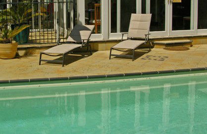 Amazing Country Escapes - Evanslea By The River - Melbourne 4u 3