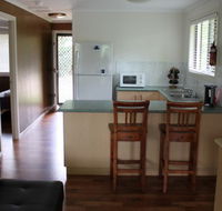 Sanctuary Lakes Fauna Retreat - Accommodation Melbourne