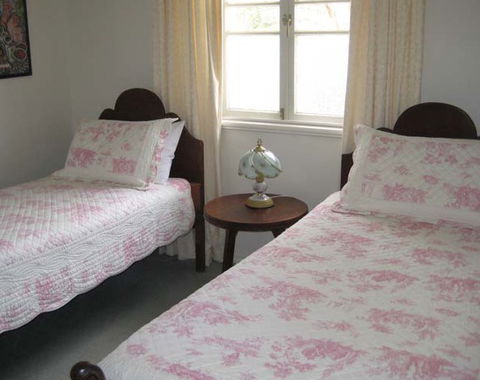 Hope Cottage Country Retreat At Assmanshausen Winery - Accommodation Melbourne 0