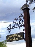Hope Cottage Country Retreat At Assmanshausen Winery - Accommodation Melbourne 3