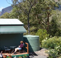 Cave Rock Cottages - Accommodation Melbourne