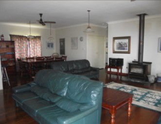 Eagle Outlook - Holiday Home - Accommodation Melbourne 4