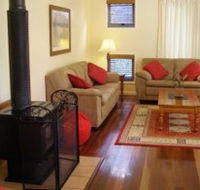 Silverleaf - Holiday Home - Unit - Accommodation Melbourne
