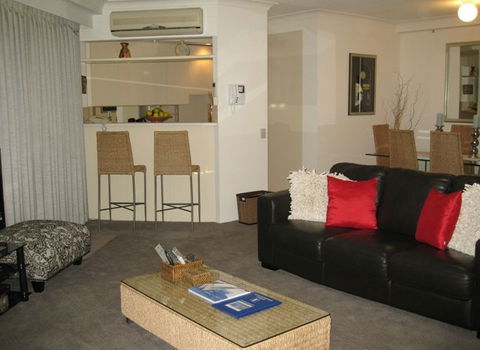 Contessa Holiday Apartments - Accommodation Melbourne 1