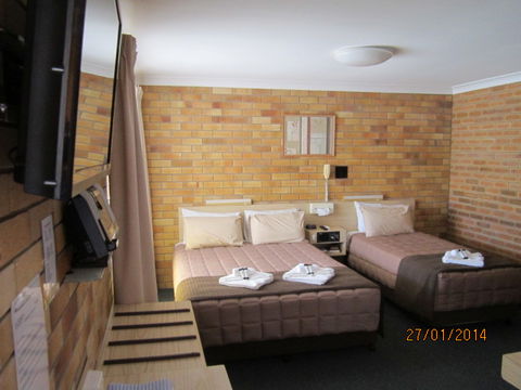 Buckaroo Motor Inn - Accommodation Melbourne 2