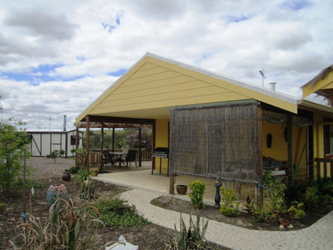 Lavendale Farmstay And Cottages - Accommodation Melbourne 3