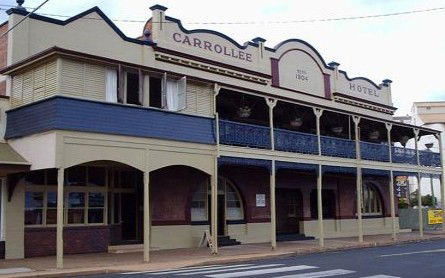 Carrollee Hotel - Melbourne 4u 1