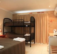 Emerald Central Palms Motel - Accommodation Melbourne